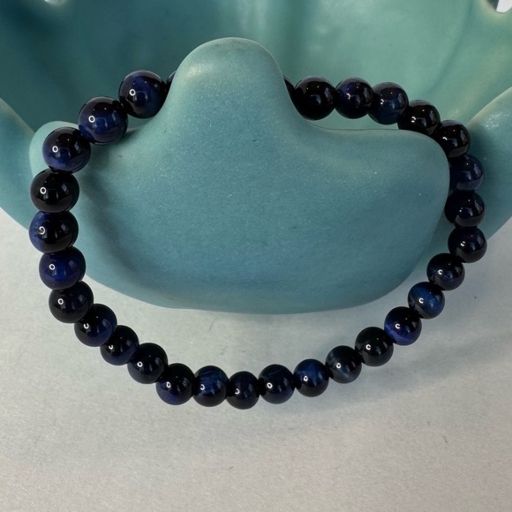 Hand Crafted Blue Tiger Eye Beaded Stretch Bracelet 7” Circumference 6mm NWT